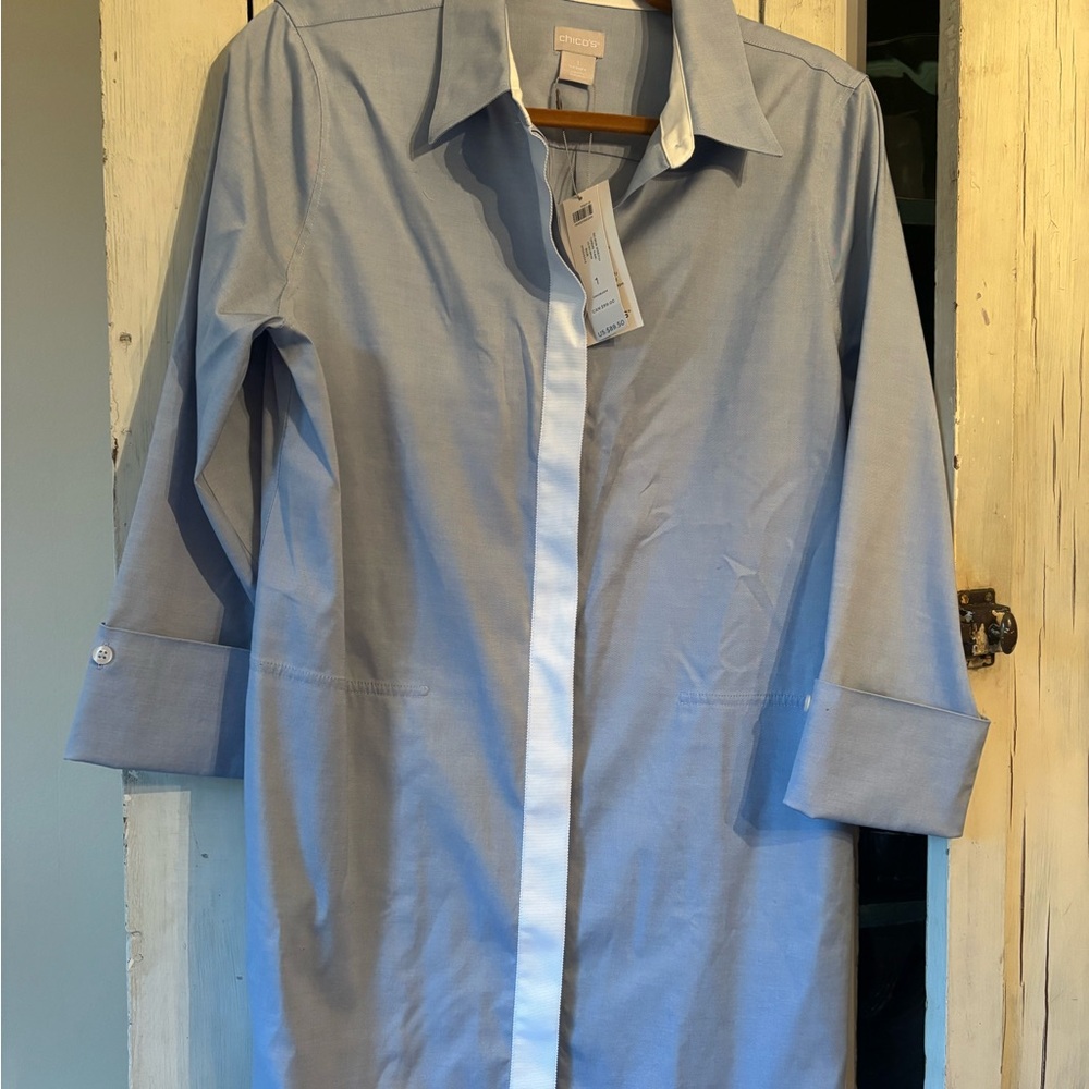 Chico's Light Blue Men's Button-Down Shirt with White Placket